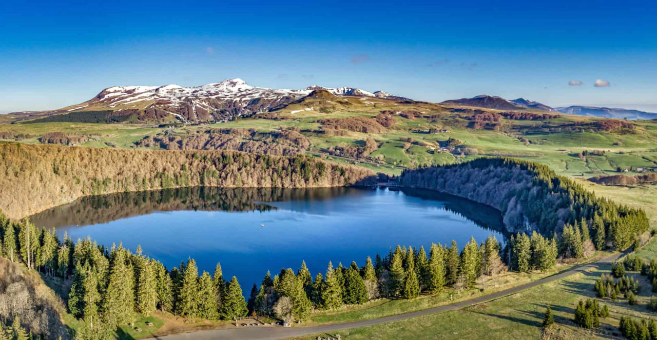 Lac Pavin - crédit photo Francis CORMON